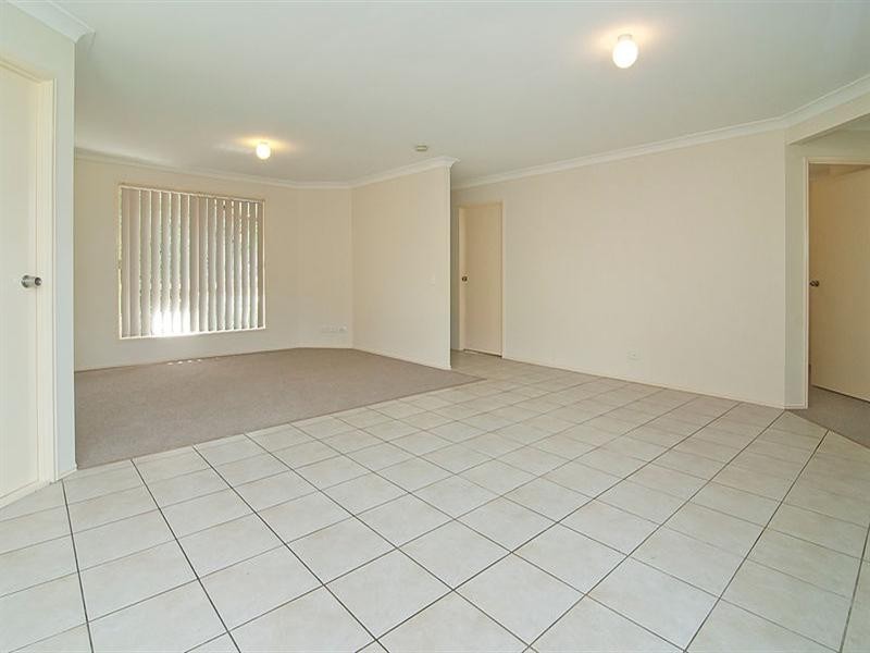 9 Perkins Street, Calamvale QLD 4116