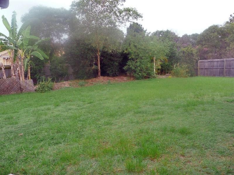 8 Shivvan Court, Marsden QLD 4132