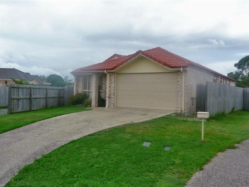 8 Shivvan Court, Marsden QLD 4132