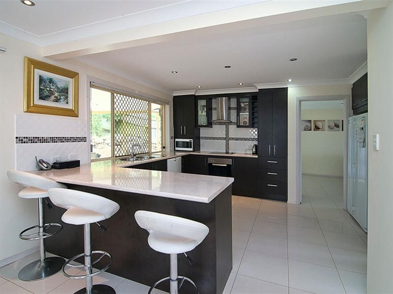 75 Sunflower Crescent, Calamvale QLD 4116