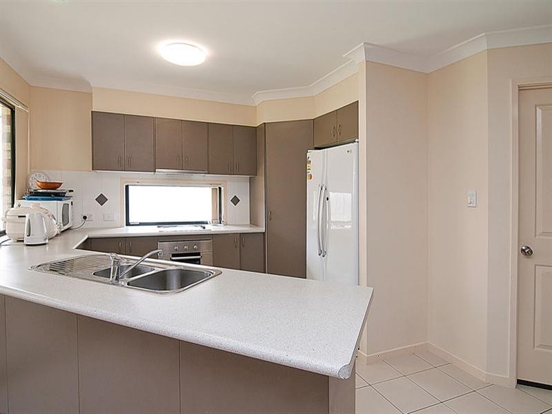 11 GEMVIEW Street, Calamvale QLD 4116