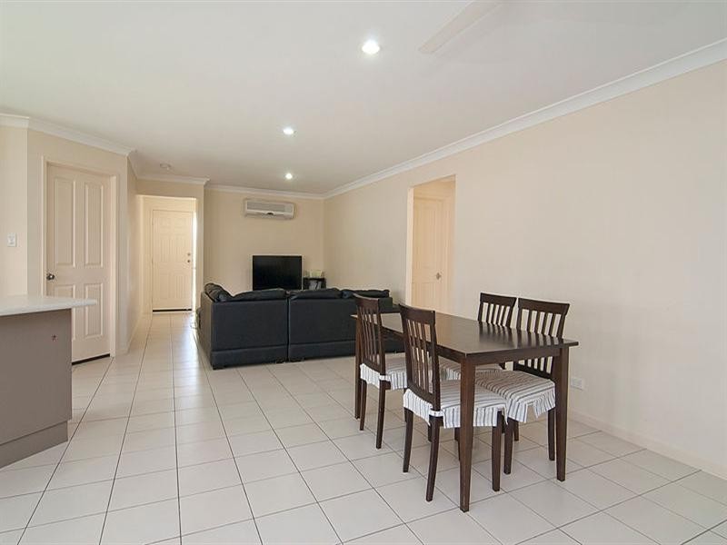 11 GEMVIEW Street, Calamvale QLD 4116