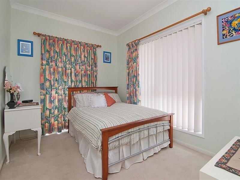 1 Abelia Close, Calamvale QLD 4116