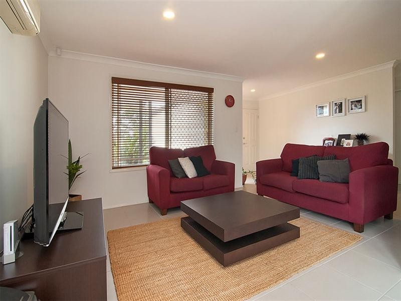 57 Sunflower Crescent, Calamvale QLD 4116