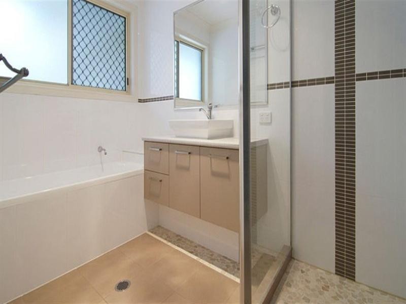 6 Injune Circuit, Calamvale QLD 4116