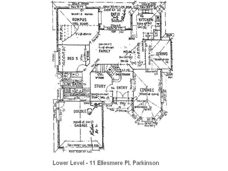 11 Ellesmere Place, Parkinson QLD 4115