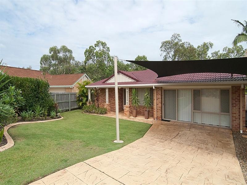 9 Avondale Crescent, Parkinson QLD 4115