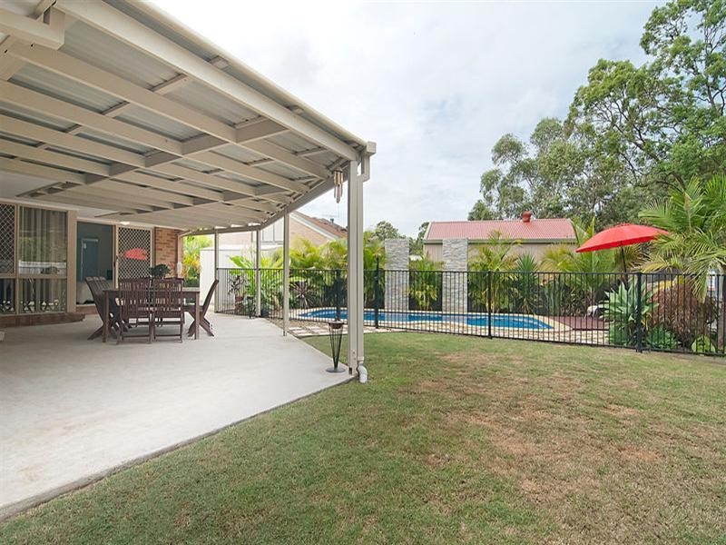 9 Avondale Crescent, Parkinson QLD 4115