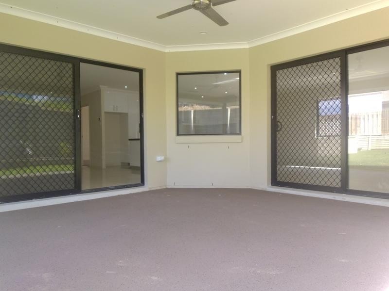 63 Alfred Circuit, Calamvale QLD 4116