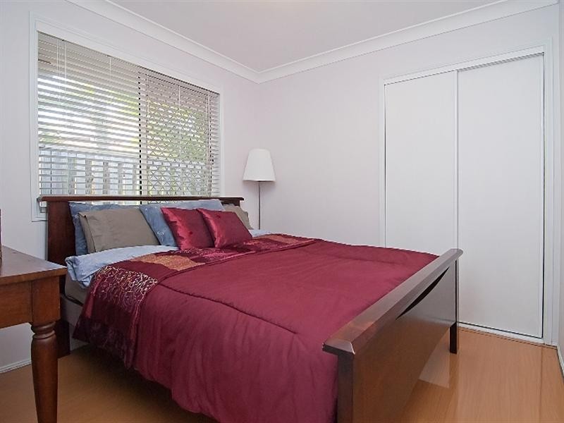 8 Dewick Court, Calamvale QLD 4116