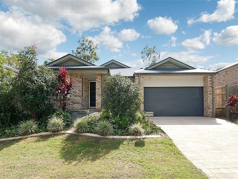 4 Plymouth Place, Calamvale QLD 4116