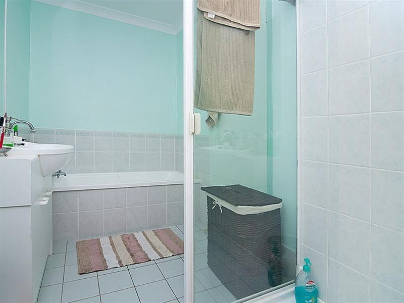 11 Heath Street, Forest Lake QLD 4078