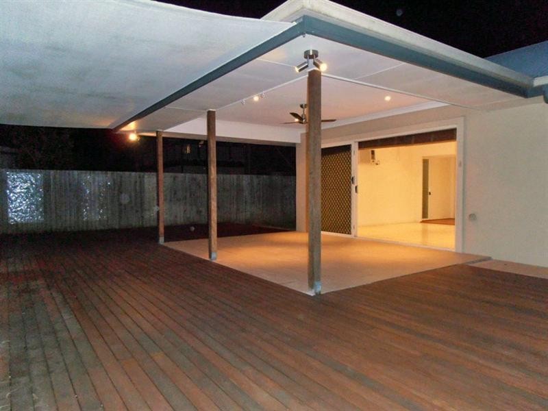 7 Bronte Place, Parkinson QLD 4115