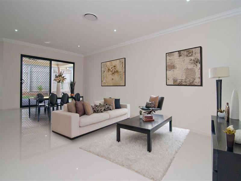 63 Alfred Circuit, Calamvale QLD 4116