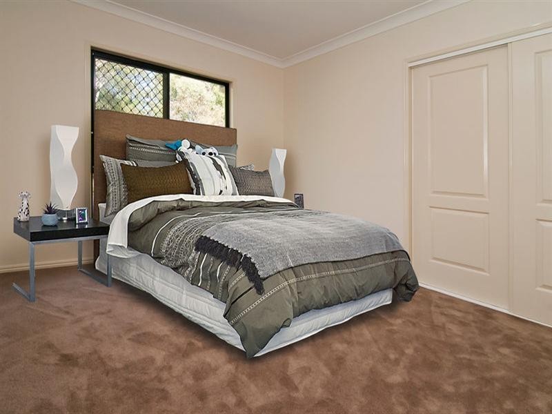 63 Alfred Circuit, Calamvale QLD 4116