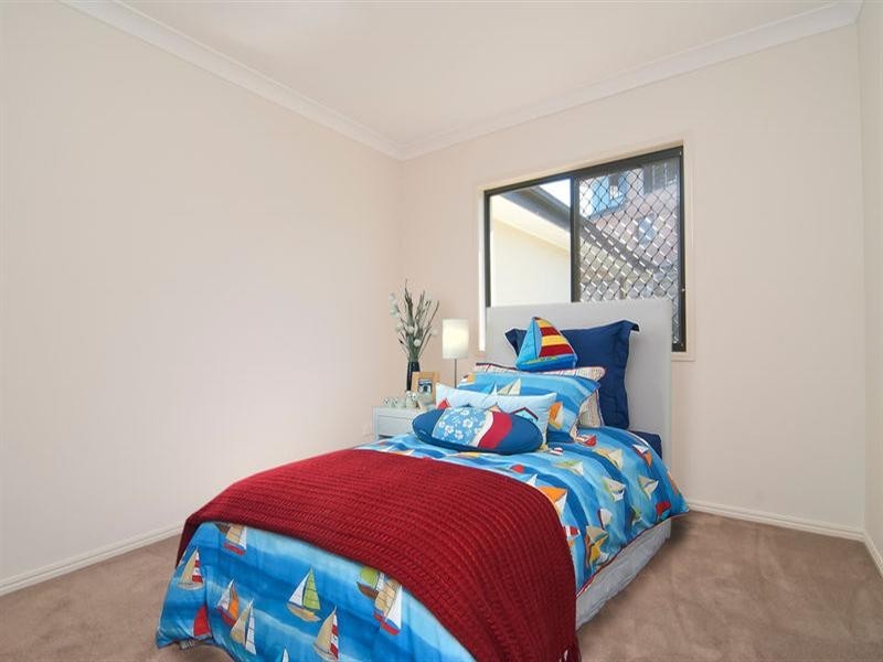 63 Alfred Circuit, Calamvale QLD 4116