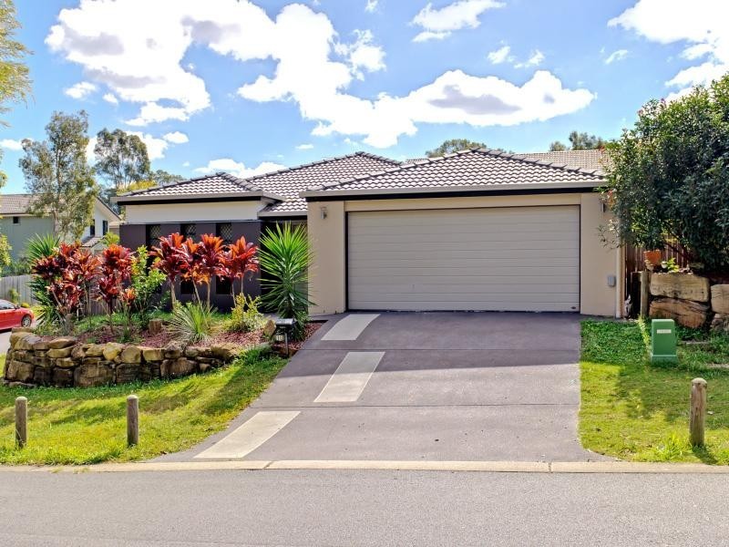 10 Plymouth Place, Calamvale QLD 4116