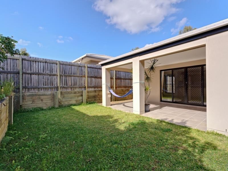 10 Plymouth Place, Calamvale QLD 4116