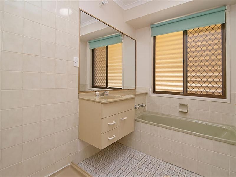 94 Laurel Oak Drive, Algester QLD 4115