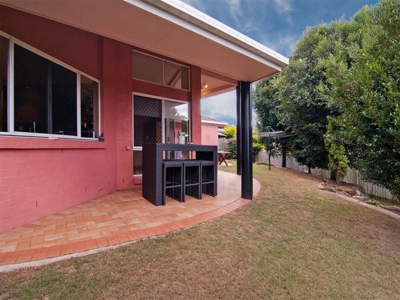 2 Mayfair Place, Stretton QLD 4116