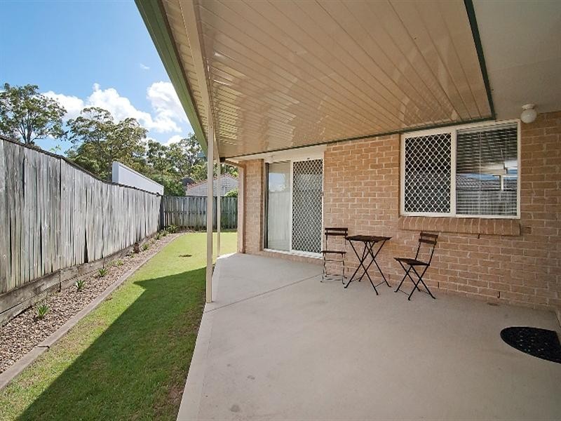 8 Dewick Court, Calamvale QLD 4116
