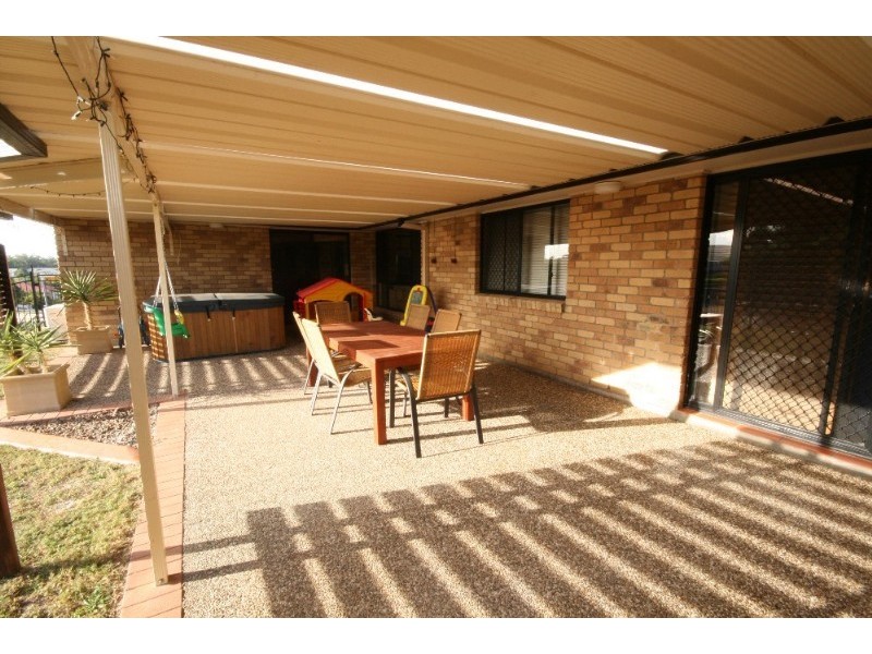 Parkinson QLD 4115