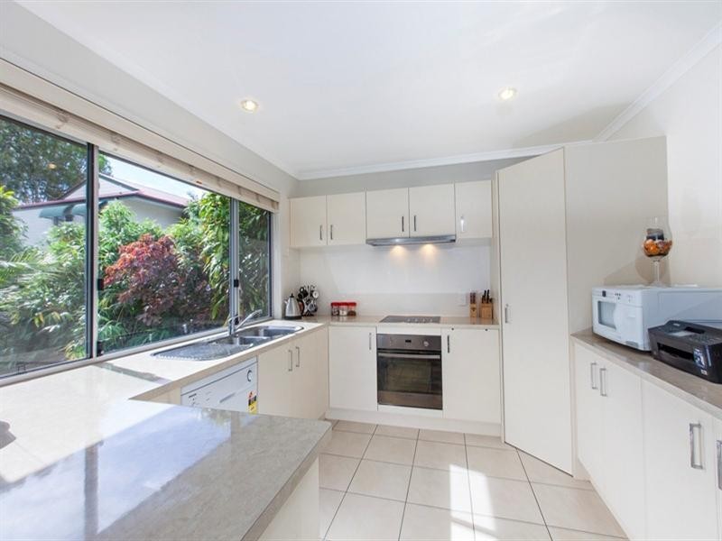 11 Vernon Street, Nambour QLD 4560