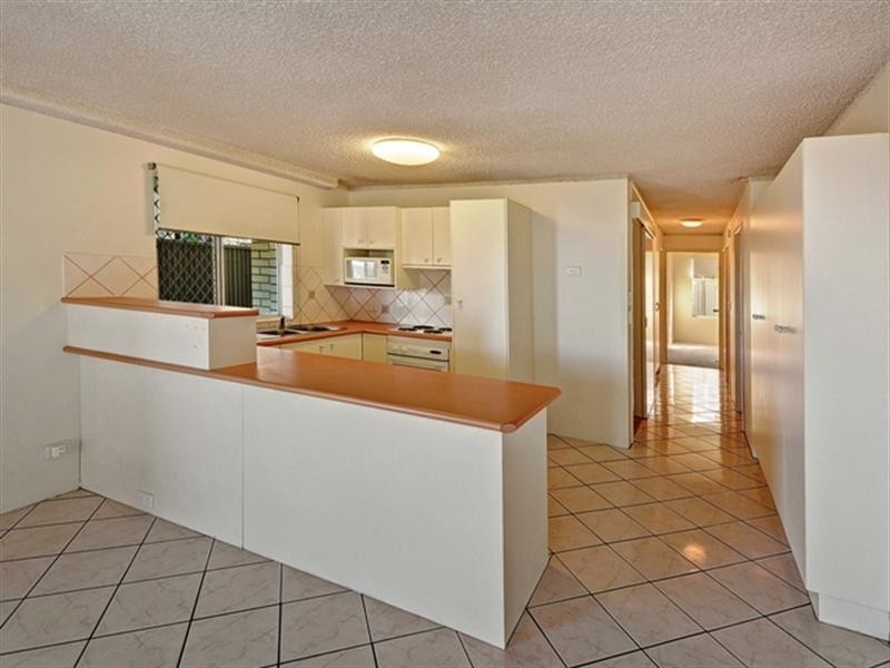 Unit 1 ‘Capeview’ 28 Orvieto Terrace, Kings Beach QLD 4551
