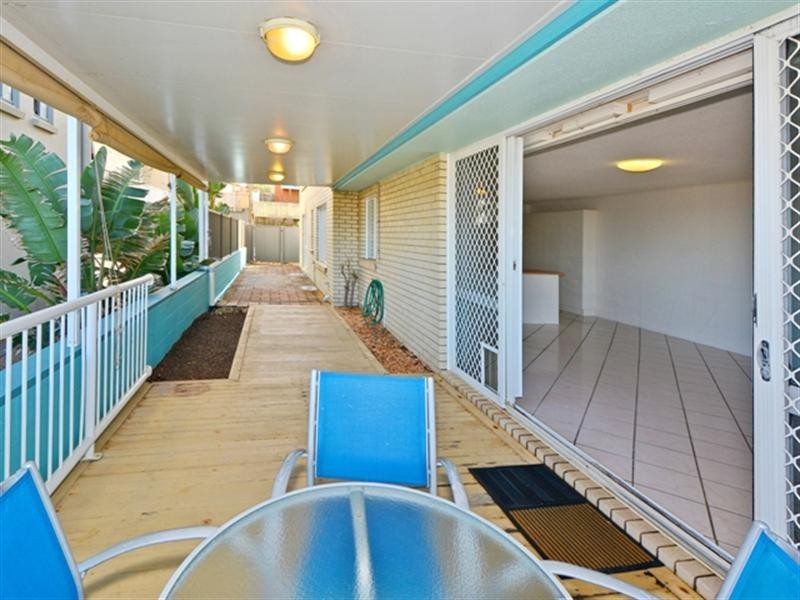 Unit 1 ‘Capeview’ 28 Orvieto Terrace, Kings Beach QLD 4551