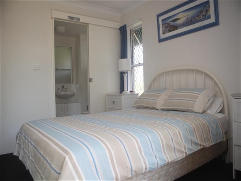 Unit 2 ‘Sanctuary Shores’ 13 Warne Terrace, Kings Beach QLD 4551