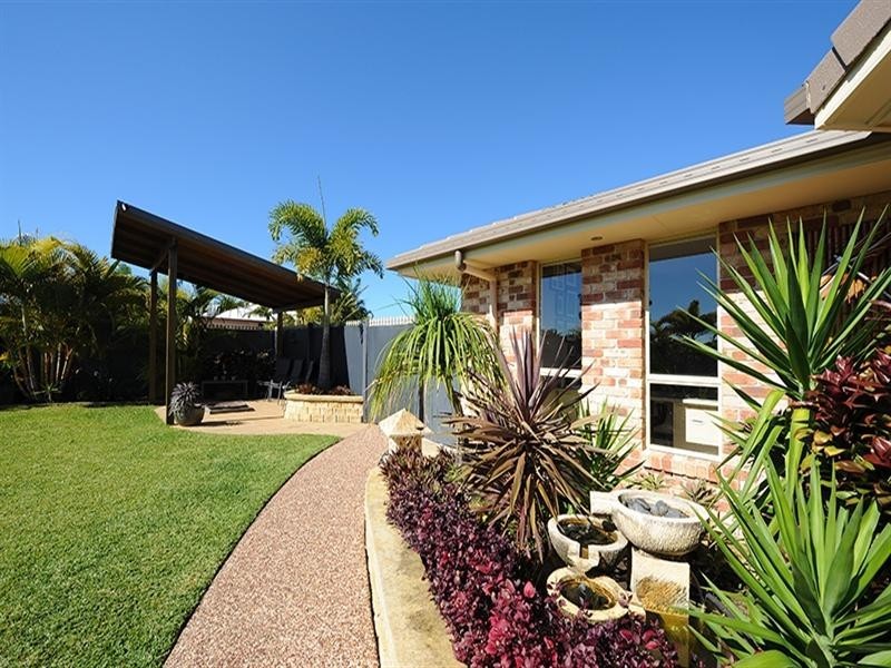 42 Springs Drive, Little Mountain QLD 4551