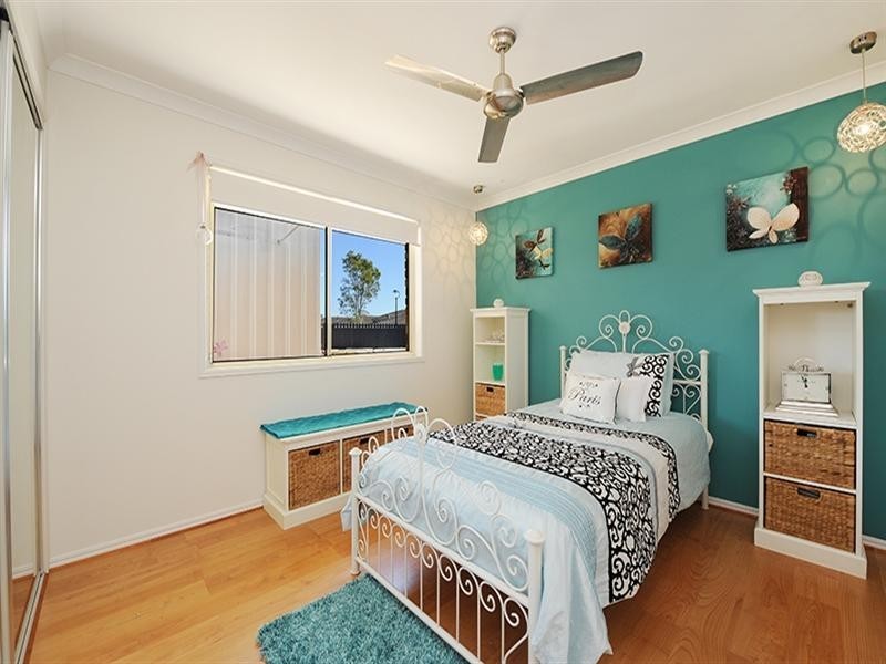42 Springs Drive, Little Mountain QLD 4551