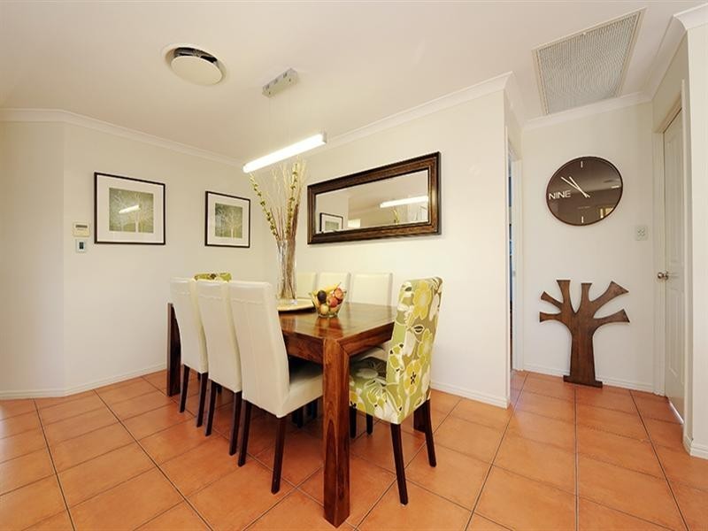 42 Springs Drive, Little Mountain QLD 4551