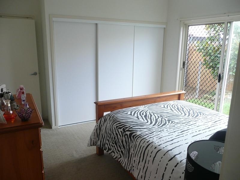 9 Barrine Crescent, Caloundra West QLD 4551