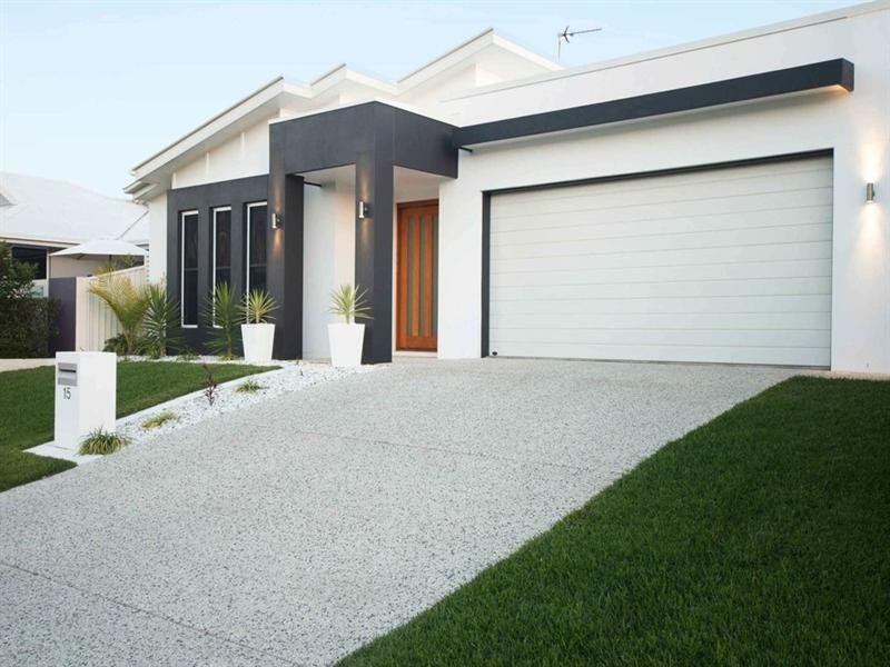 15 White Cedar Drive, Meridan Plains QLD 4551