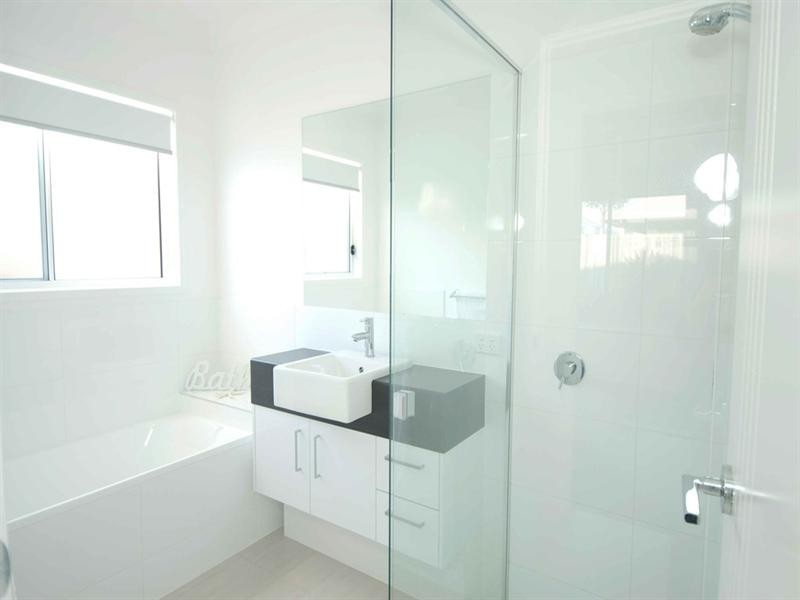 15 White Cedar Drive, Meridan Plains QLD 4551