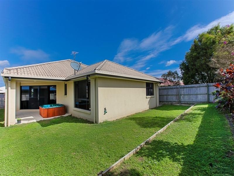 60 O’Reilly Drive, Caloundra West QLD 4551