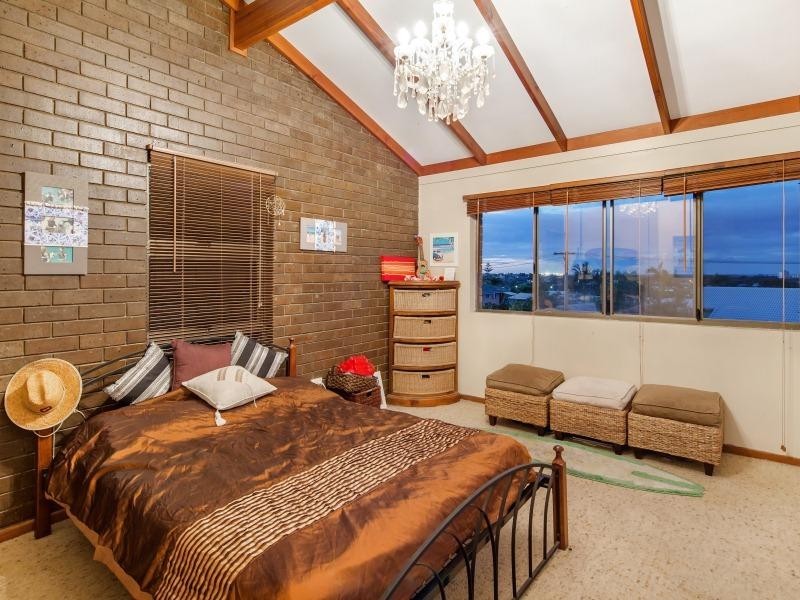 26 Anderson Street, Battery Hill QLD 4551