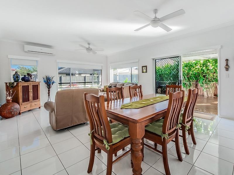61 Rawson Street, Caloundra West QLD 4551