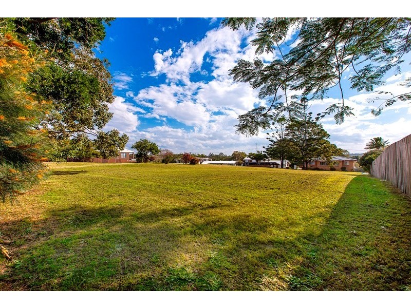 7 Derby Road, Moffat Beach QLD 4551