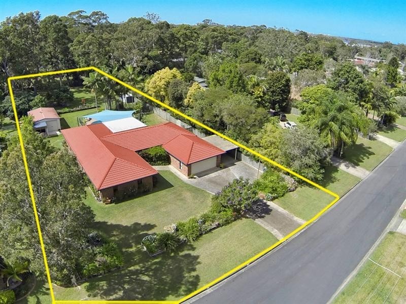 32 Casuarina Drive, Little Mountain QLD 4551