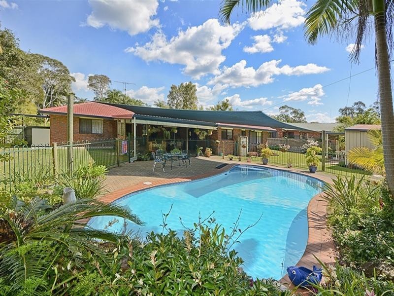 32 Casuarina Drive, Little Mountain QLD 4551