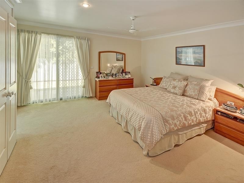 32 Casuarina Drive, Little Mountain QLD 4551