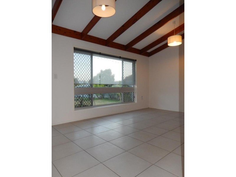 5 Kambora Street, Warana QLD 4575