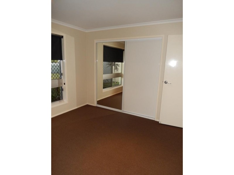 5 Kambora Street, Warana QLD 4575