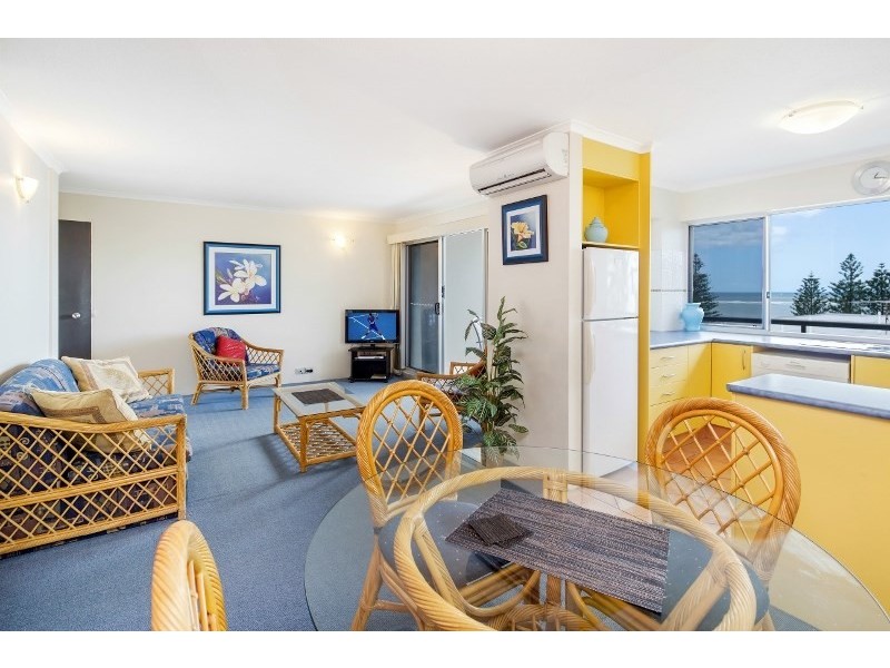 Unit 211 ‘Joanne Terrace Apartments’ 2 Knox Avenue, Caloundra QLD 4551