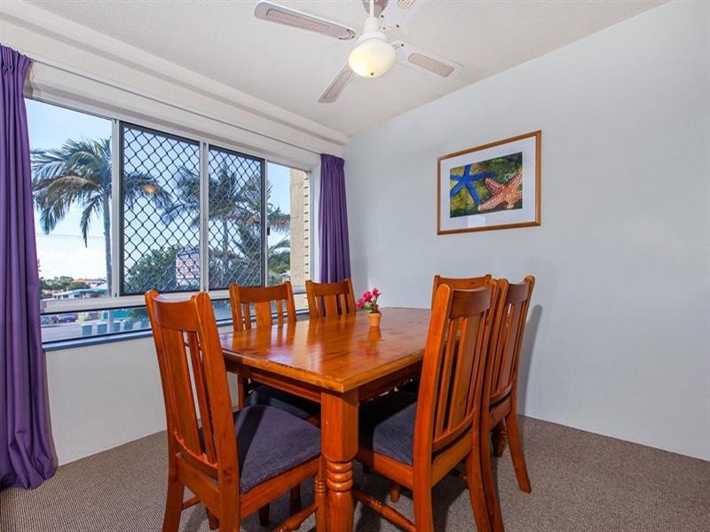 Unit 2 ‘Cheltenham’ 40 King Street, Kings Beach QLD 4551