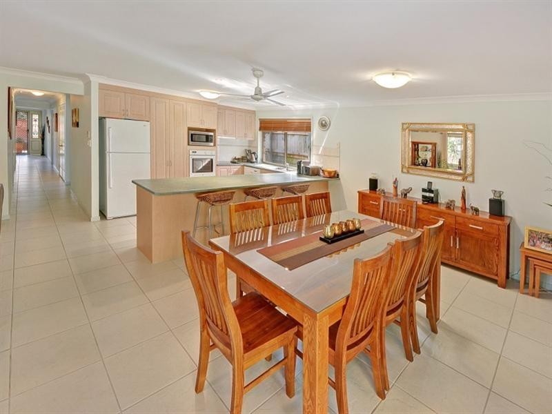 44 Huntley Place, Caloundra West QLD 4551