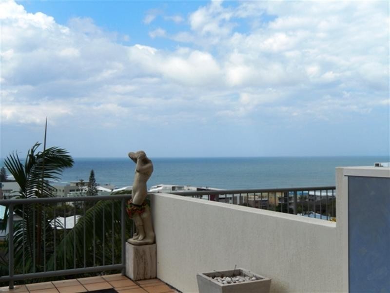 Unit 2 ‘The Lighthouses Caloundra’ 5 Canberra Terrace, Kings Beach QLD 4551