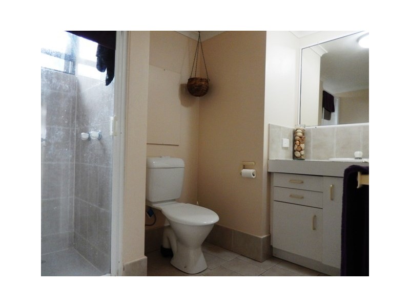 Unit 3 ‘Seapoint’ 32 Victoria Terrace, Kings Beach QLD 4551